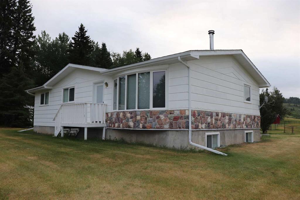 Picture of 18231 Township Road 542  , Rural Yellowhead County Real Estate Listing