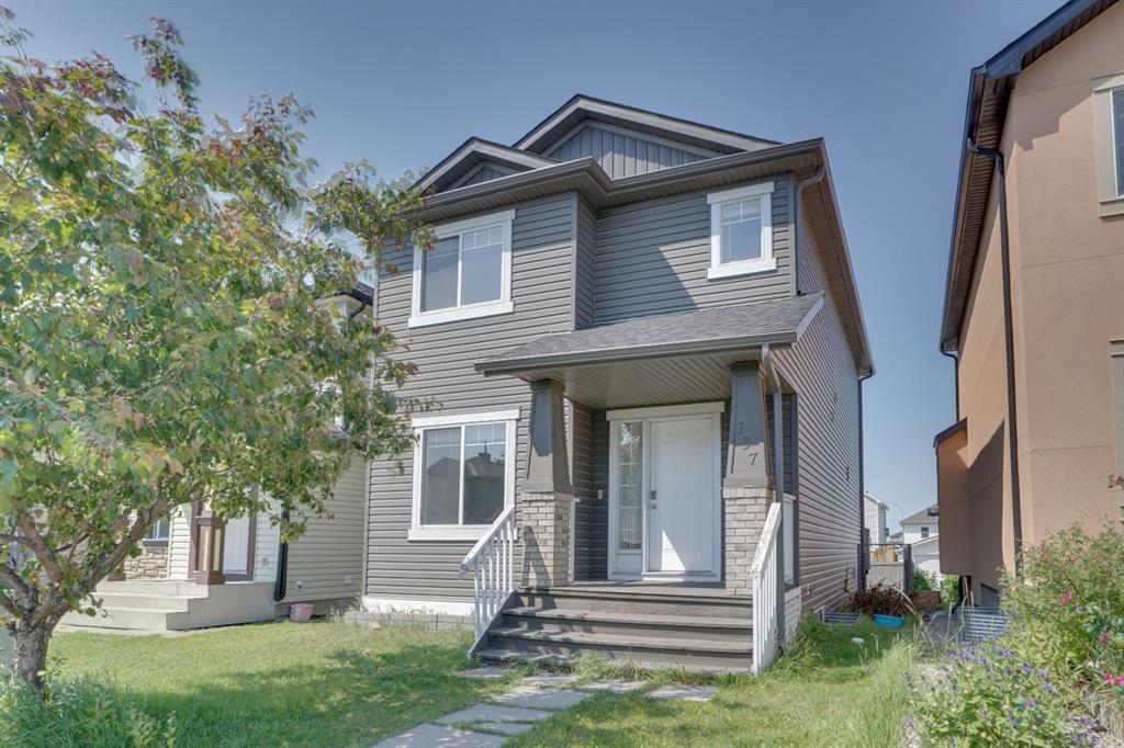 Picture of 137 Saddlecrest Park NE, Calgary Real Estate Listing