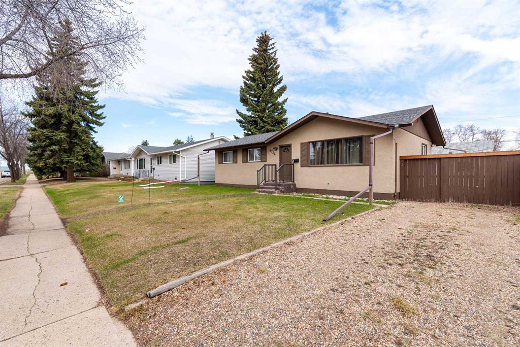 Picture of 5724 47 Street , Lloydminster Real Estate Listing