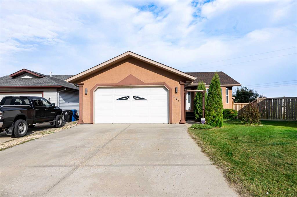 Picture of 105 Pondside Crescent , Blackfalds Real Estate Listing