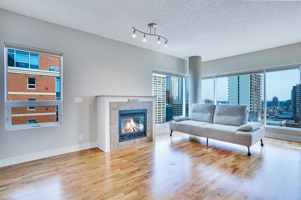 Picture of 2603, 920 5 Avenue SW, Calgary Real Estate Listing