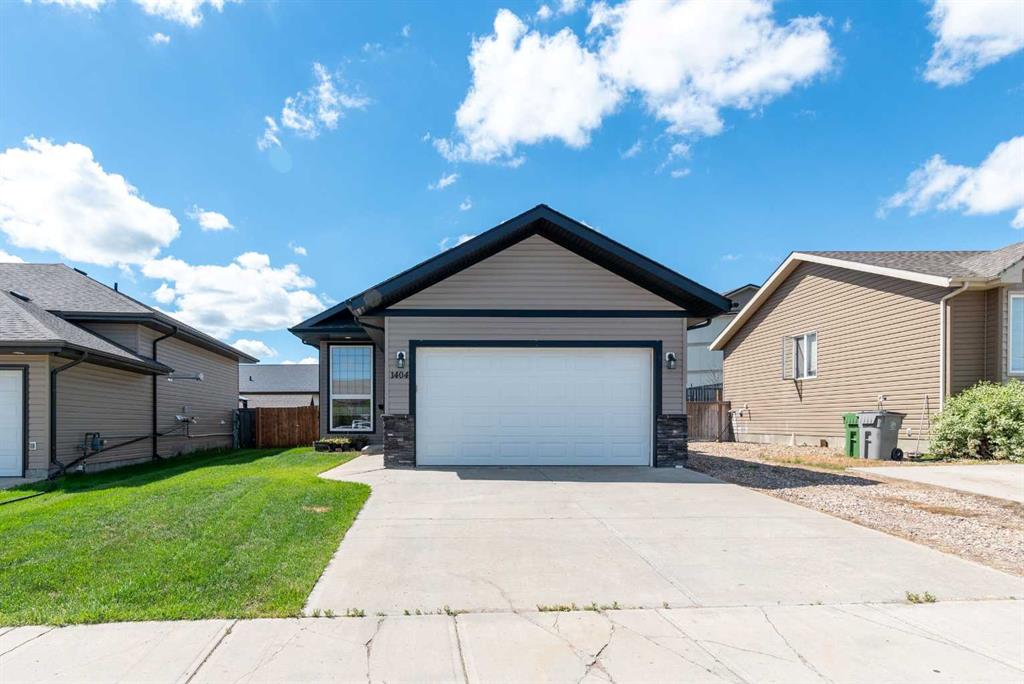 Picture of 1404 47A Avenue , Lloydminster Real Estate Listing