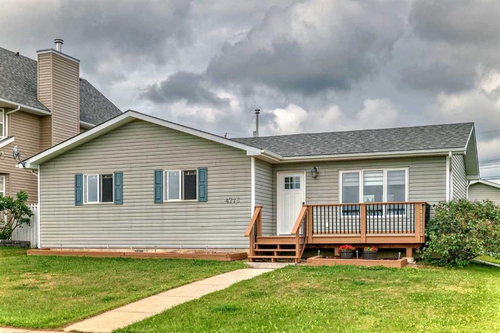 Picture of 4716 42 Street , Mayerthorpe Real Estate Listing