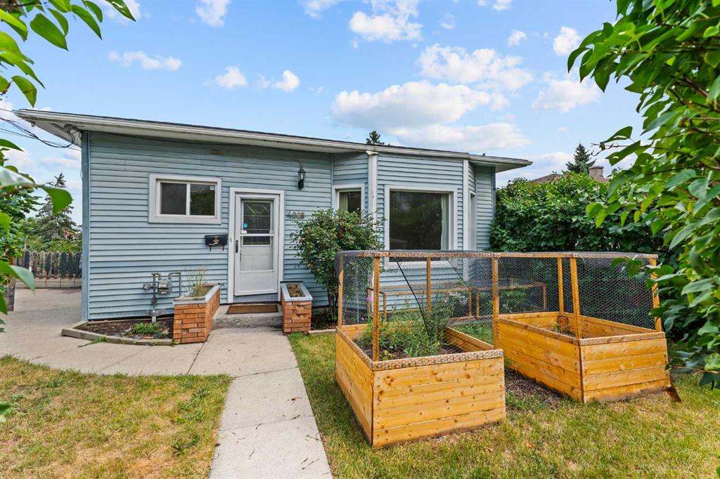 Picture of 4008 Centre A Street NE, Calgary Real Estate Listing