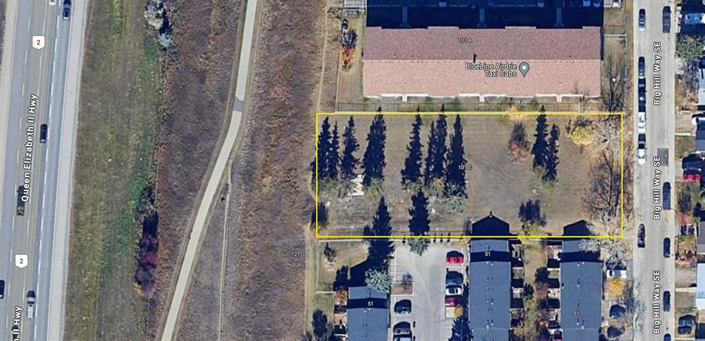 Picture of 300, 101 Big Hill Way SE, Airdrie Real Estate Listing