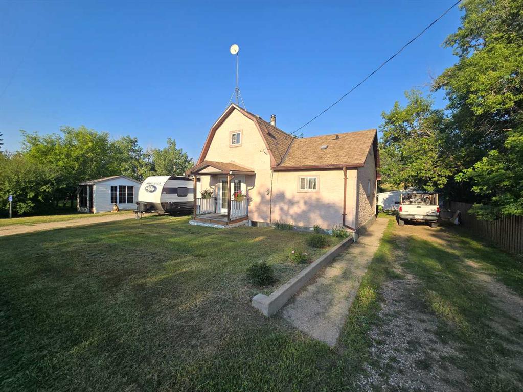 Picture of 34243 Clovelly Street  , Altario Real Estate Listing