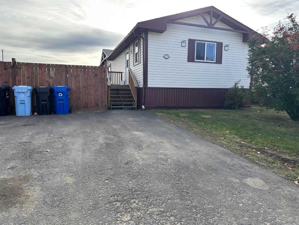 Picture of 132 Morgan Avenue , Fort McMurray Real Estate Listing