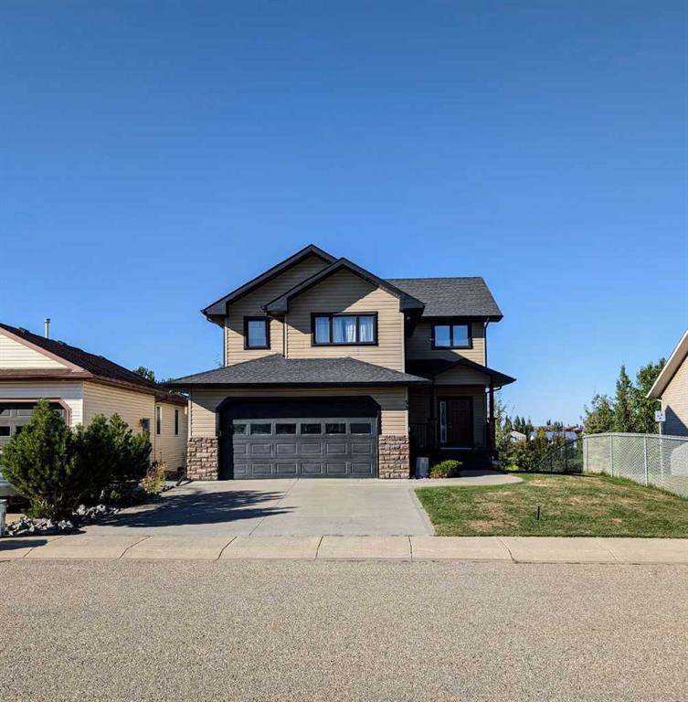 Picture of 53 Pondside Crescent , Blackfalds Real Estate Listing