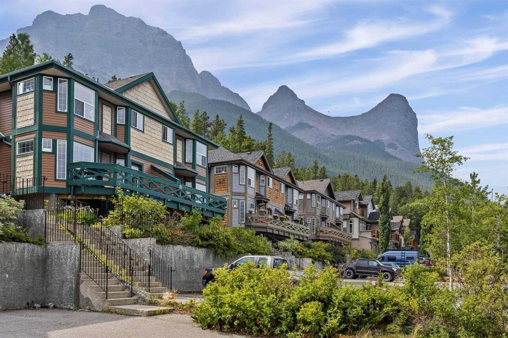 Picture of 1, 823 Wilson Way , Canmore Real Estate Listing