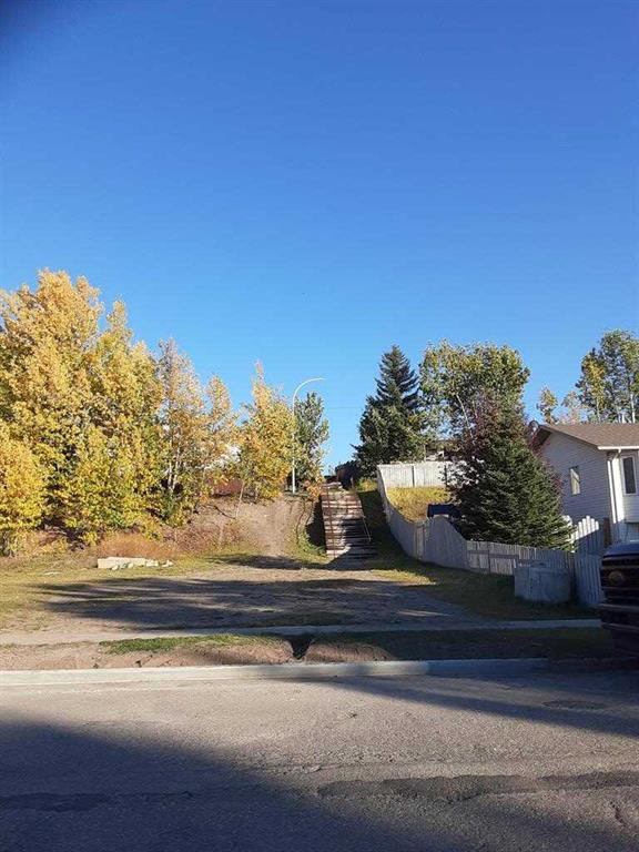 Picture of 10713 104 Avenue , Grande Cache Real Estate Listing