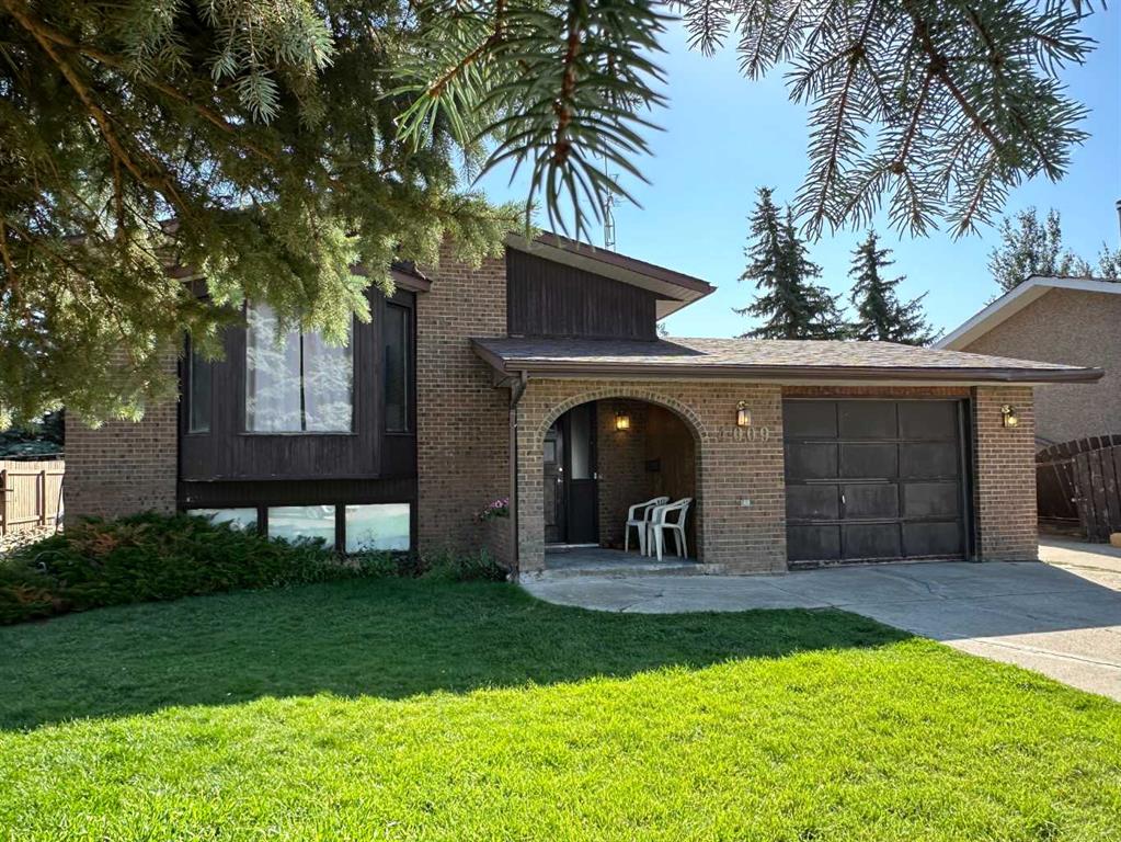 Picture of 4009 Heritage Drive , Taber Real Estate Listing