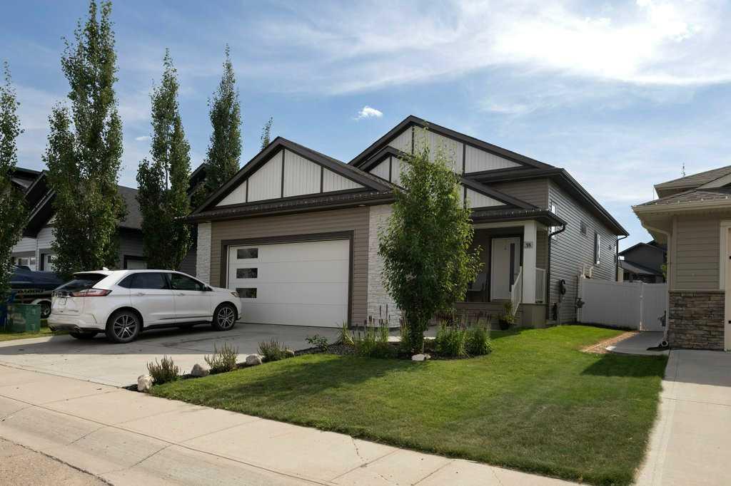 Picture of 55 Henderson Crescent , Penhold Real Estate Listing