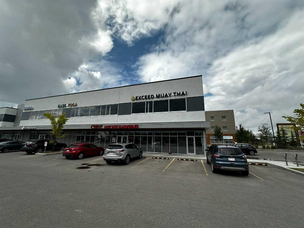 Picture of 1210, 11 Royal Vista Drive NW, Calgary Real Estate Listing