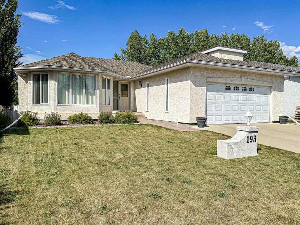 Picture of 193 Balsam Crescent , Olds Real Estate Listing