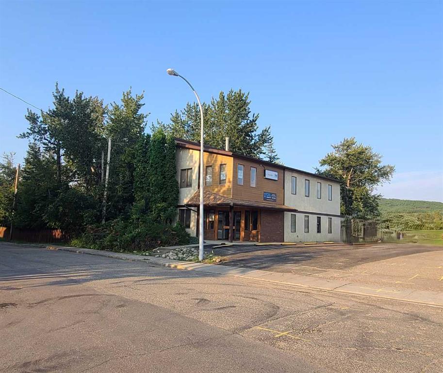 Picture of 10010 98 Street , Peace River Real Estate Listing