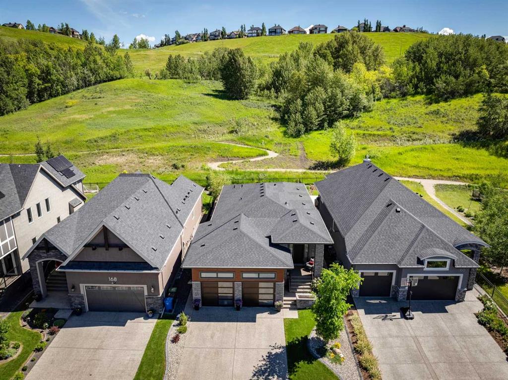 Picture of 164 Cranbrook Drive SE, Calgary Real Estate Listing