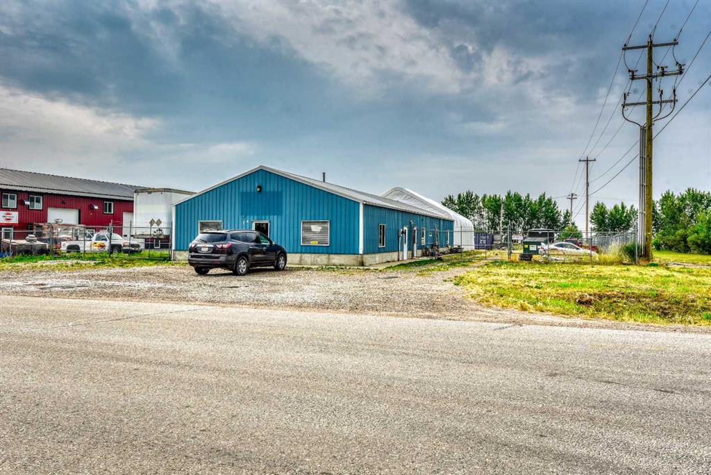 Picture of 74 Slater Road , Strathmore Real Estate Listing