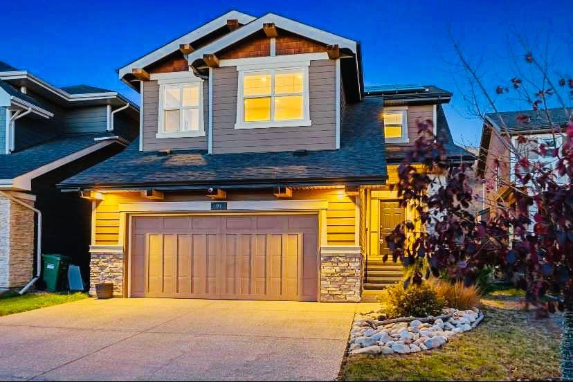 Picture of 91 Cranbrook Crescent SE, Calgary Real Estate Listing