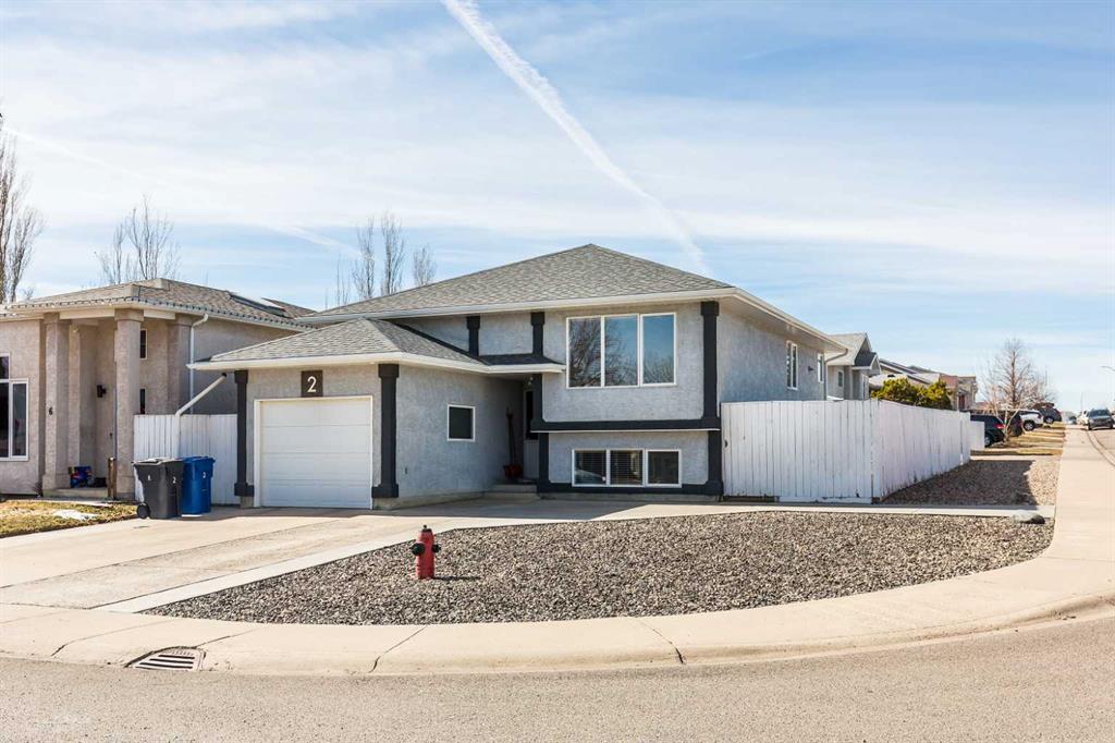 Picture of 2 Assiniboia Road W, Lethbridge Real Estate Listing