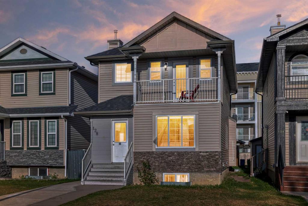 Picture of 128 Taralake Terrace NE, Calgary Real Estate Listing