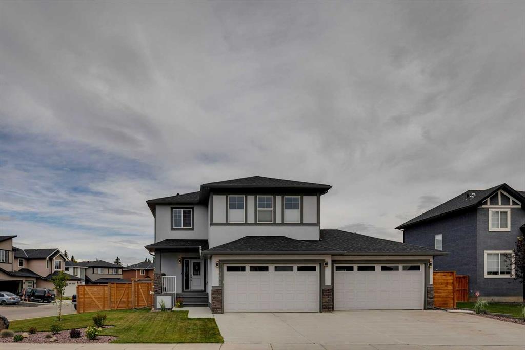 Picture of 1360 Lackner Boulevard , Carstairs Real Estate Listing