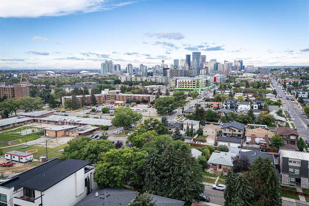 Picture of 109 Thomson Avenue NE, Calgary Real Estate Listing