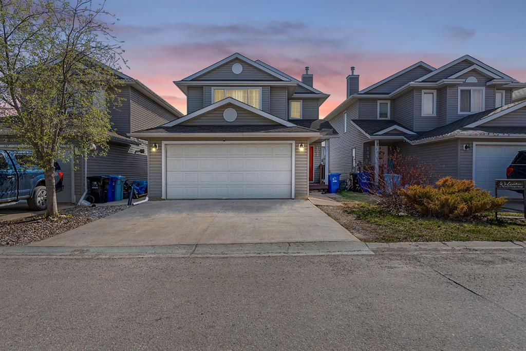 Picture of 153 Cinnamon Street , Fort McMurray Real Estate Listing