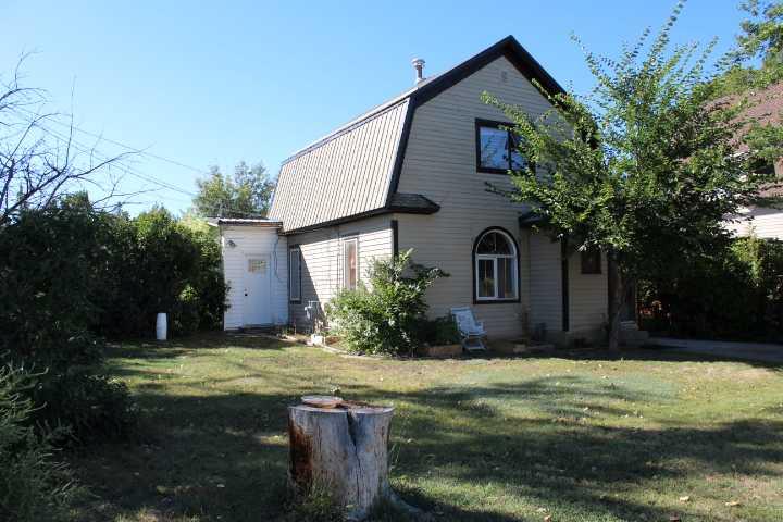 Picture of 309 Centre Street N, Bow Island Real Estate Listing