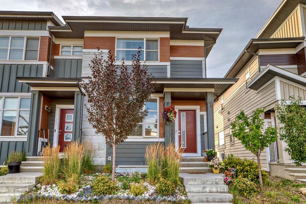 Picture of 146 Skyview Circle NE, Calgary Real Estate Listing