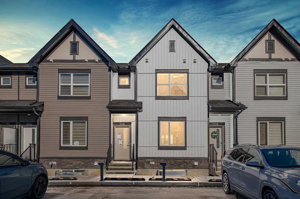 Picture of 306, 75 Evanscrest Common NW, Calgary Real Estate Listing