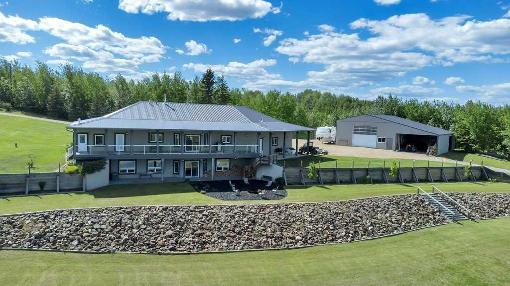 Picture of 41313 RR#31  , Rural Lacombe County Real Estate Listing