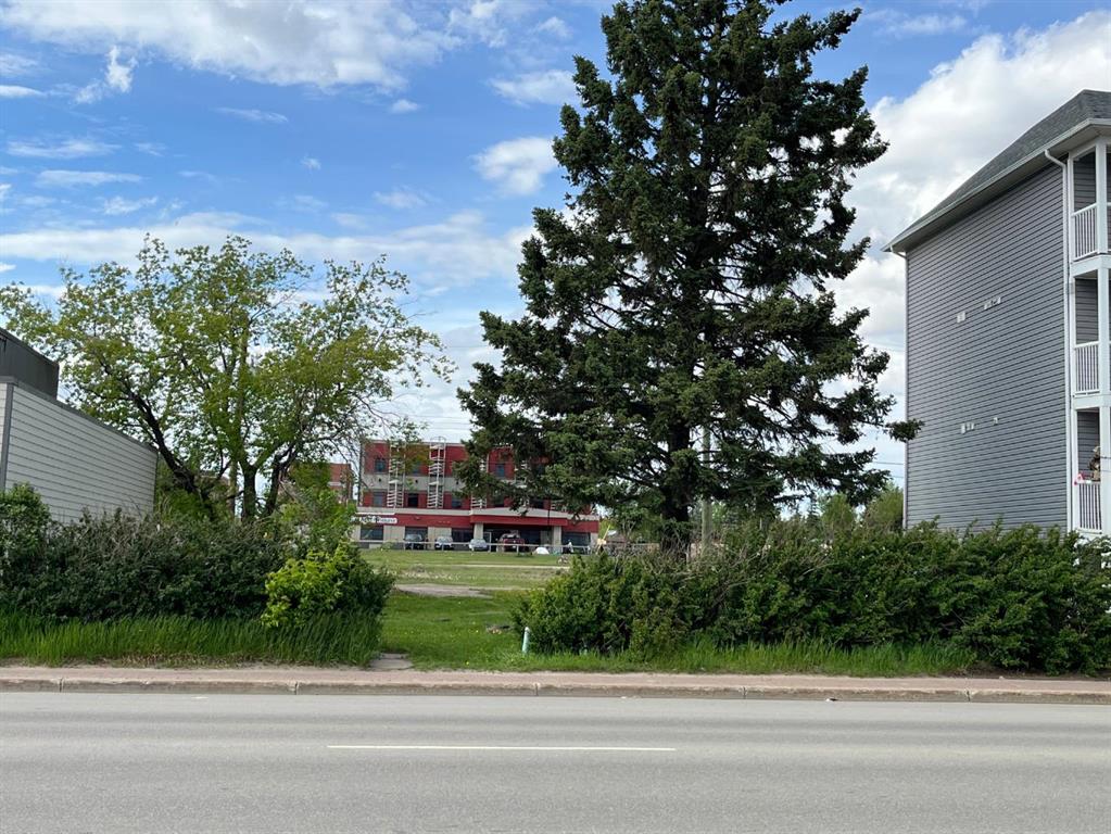 Picture of 9716 100 Avenue , Grande Prairie Real Estate Listing