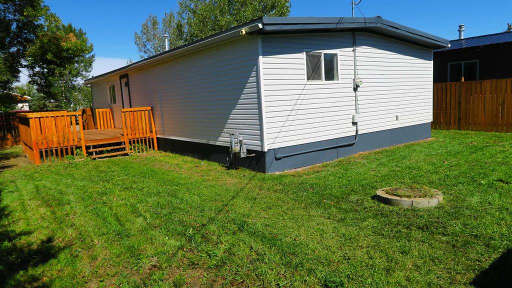 Picture of 225 Gleichen Street , Gleichen Real Estate Listing