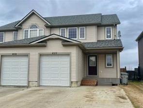 Picture of B, 820 28 Street , Wainwright Real Estate Listing