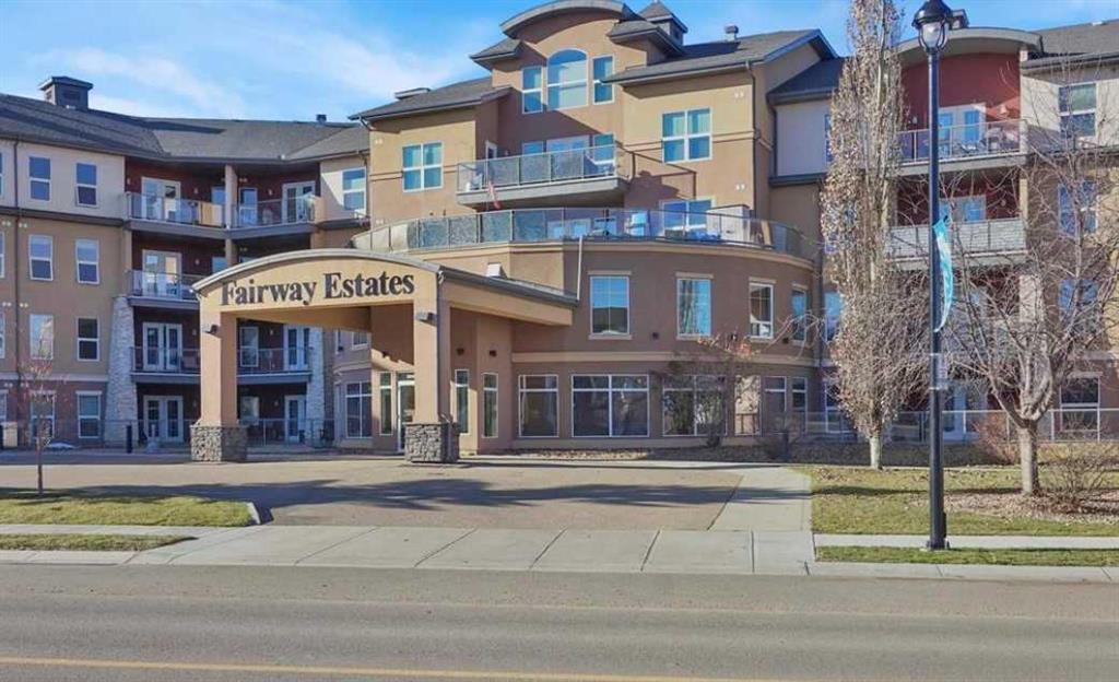 Picture of #116, 5040 53 Street , Sylvan Lake Real Estate Listing