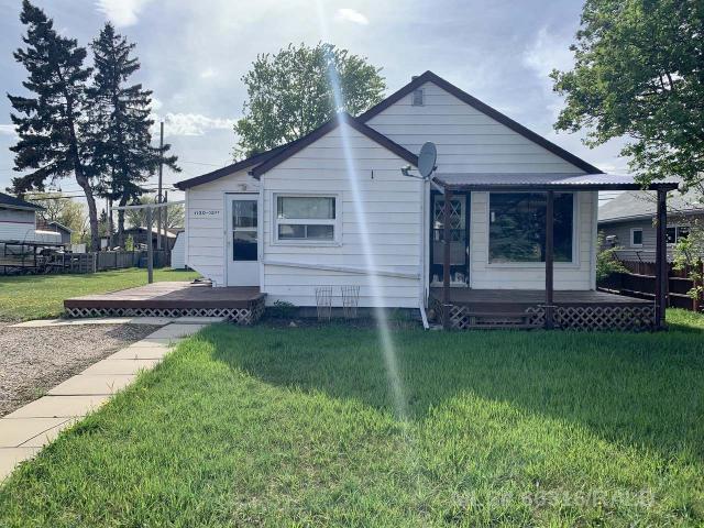 Picture of 1130 15 Street , Wainwright Real Estate Listing