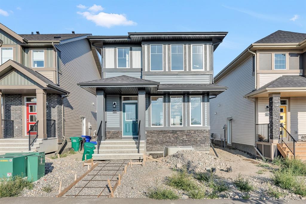 Picture of 572 River Avenue , Cochrane Real Estate Listing