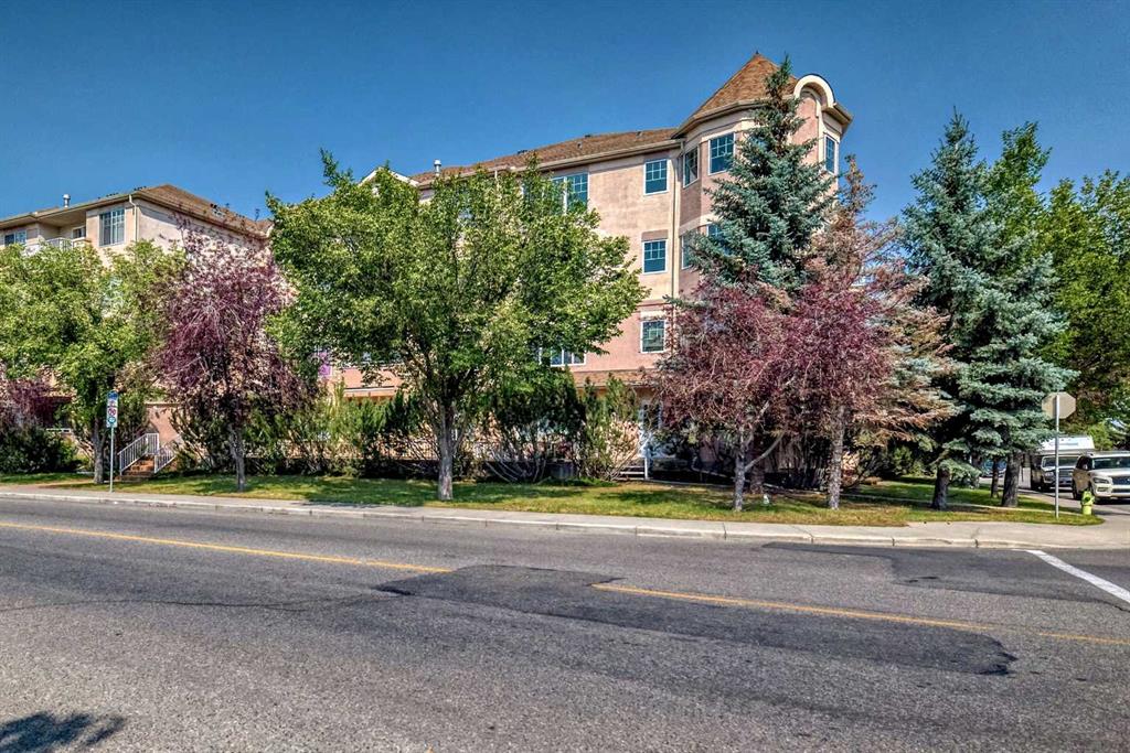 Picture of 311, 15320 Bannister Road SE, Calgary Real Estate Listing