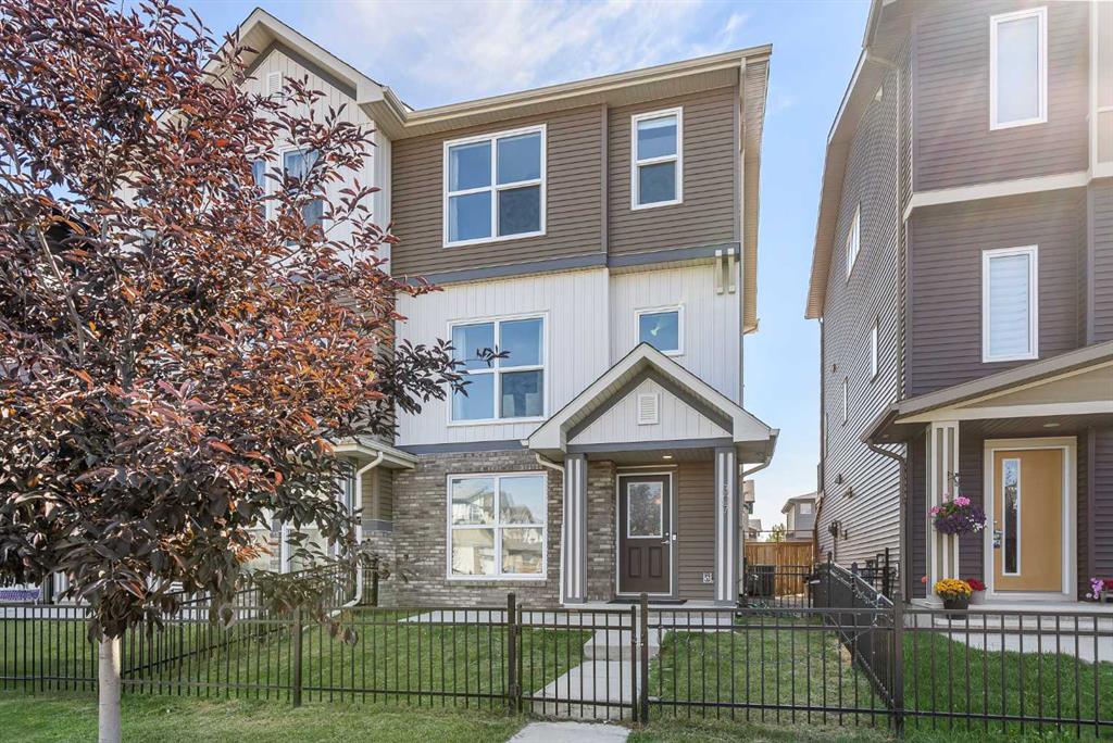 Picture of 307 Walgrove Boulevard SE, Calgary Real Estate Listing