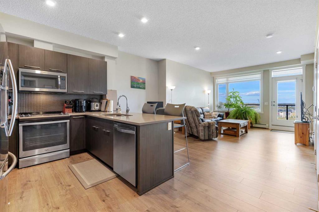 Picture of 413, 214 Sherwood Square NW, Calgary Real Estate Listing