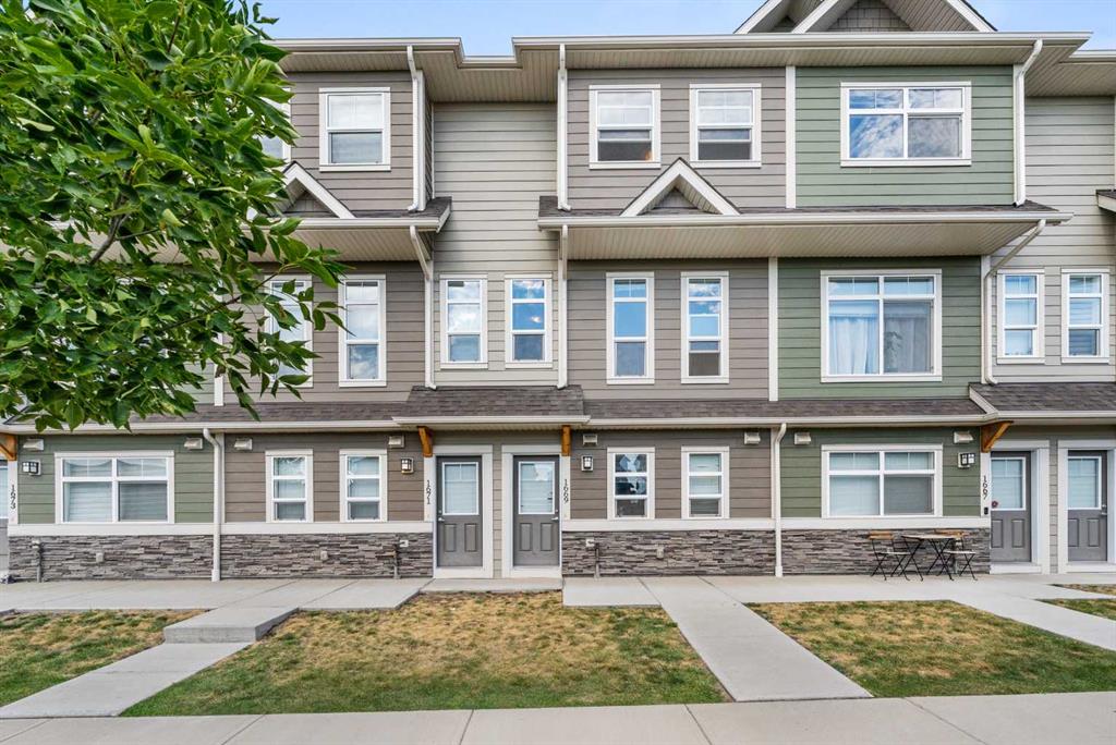 Picture of 1669 Legacy Circle SE, Calgary Real Estate Listing