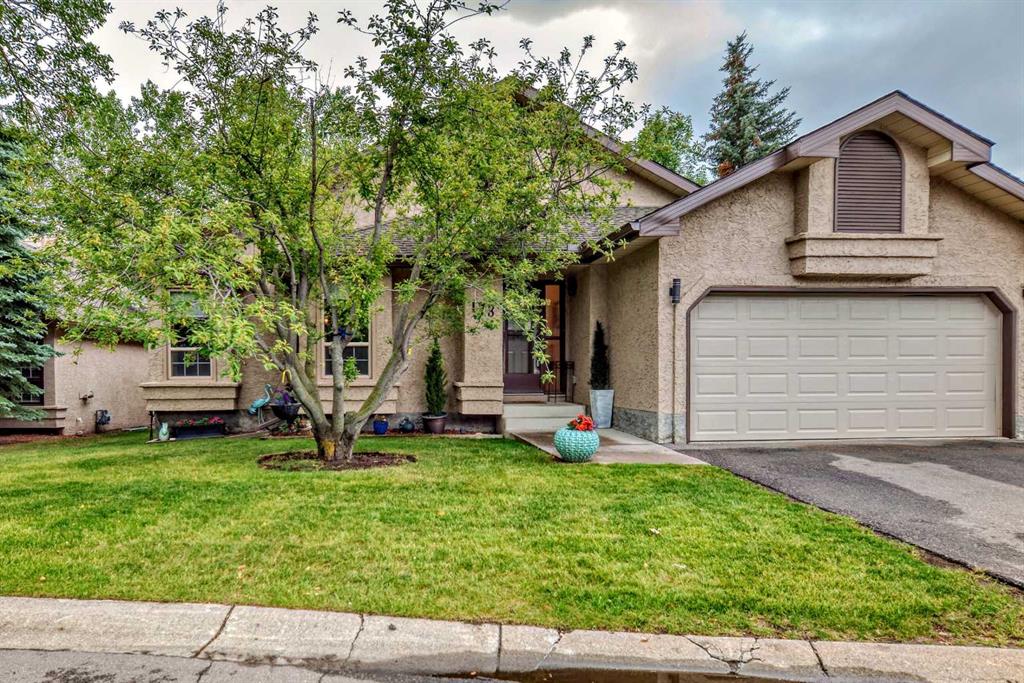 Picture of 178 Oakbriar Close SW, Calgary Real Estate Listing