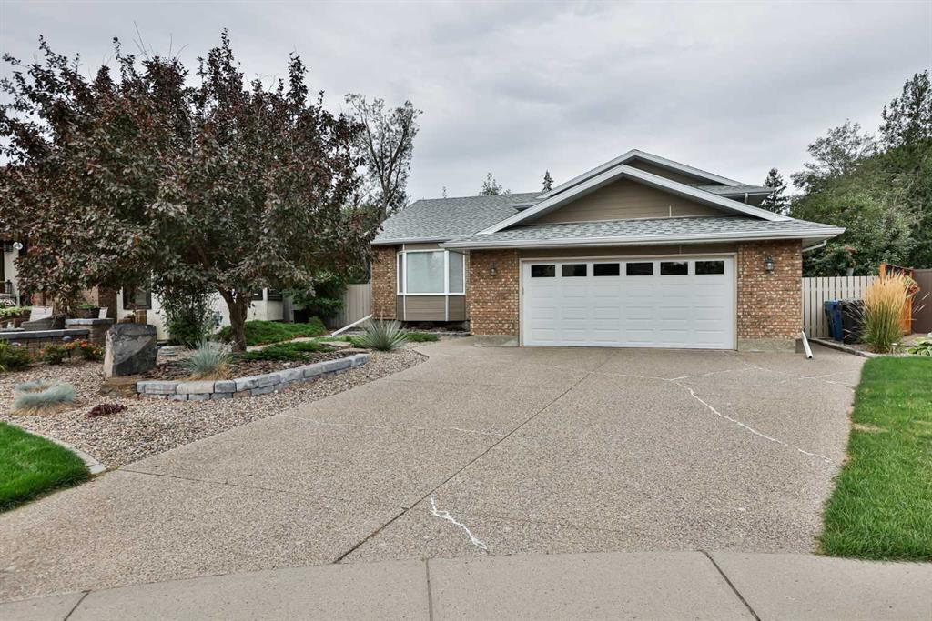 Picture of 78 Sherwood Crescent W, Lethbridge Real Estate Listing