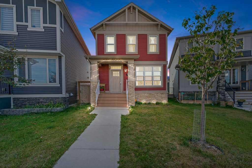 Picture of 203 Evanscrest Way NW, Calgary Real Estate Listing