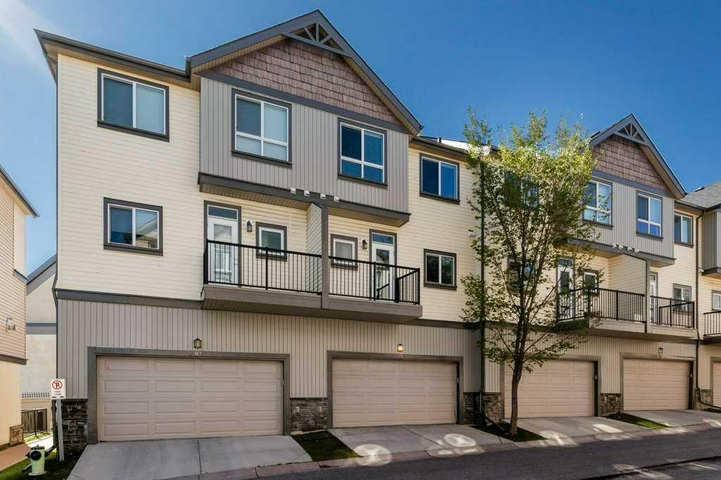 Picture of 171 Kincora Heath NW, Calgary Real Estate Listing