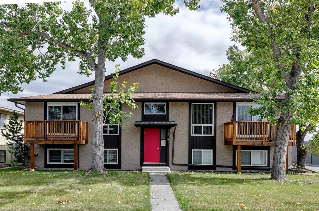 Picture of 4, 232 Sabrina Way SW, Calgary Real Estate Listing