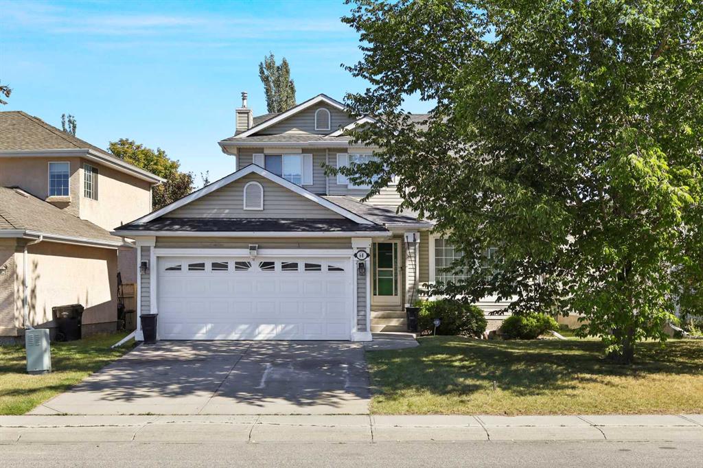 Picture of 68 Douglas Park Boulevard SE, Calgary Real Estate Listing