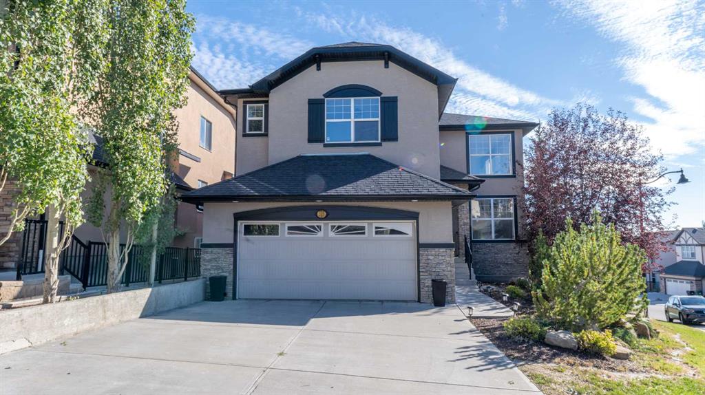 Picture of 212 Sherwood Rise NW, Calgary Real Estate Listing