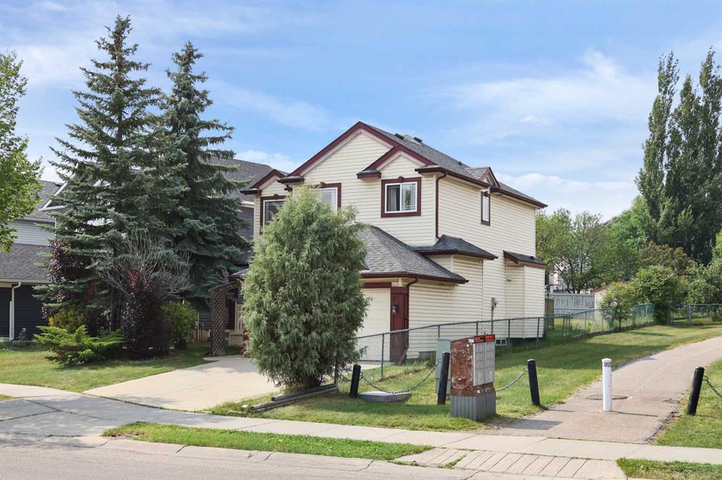 Picture of 899 Somerset Drive SW, Calgary Real Estate Listing