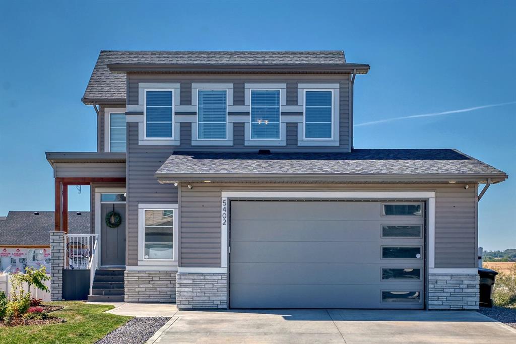 Picture of 5402 Vista Trail , Blackfalds Real Estate Listing